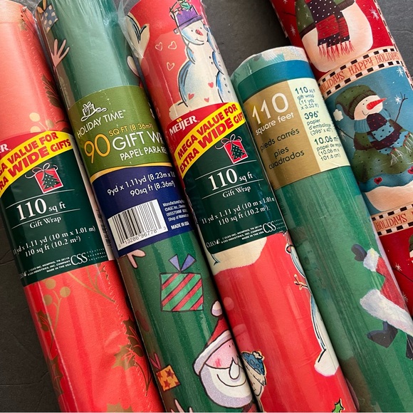 Vintage Christmas Wrapping Paper 460 Square Feet Extra Wade - Picture 3 of 16